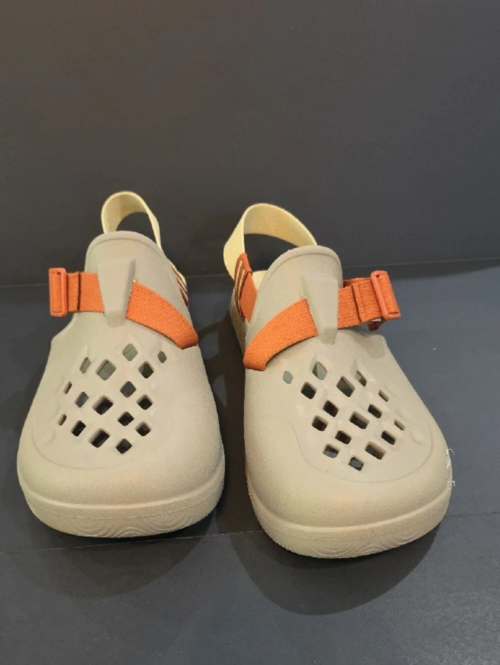Chaco Chillos Men's Beige Sandal with Orange Straps Size 12